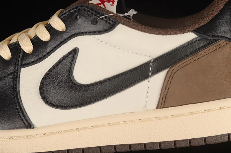 All categories Air Jordan Jordan series basketball shoes Air Jordan 1 Low Travis Scott x Air Jordan 1 Low "Dark Mocha" AJ1 Joe 1 small barb CQ4277-105